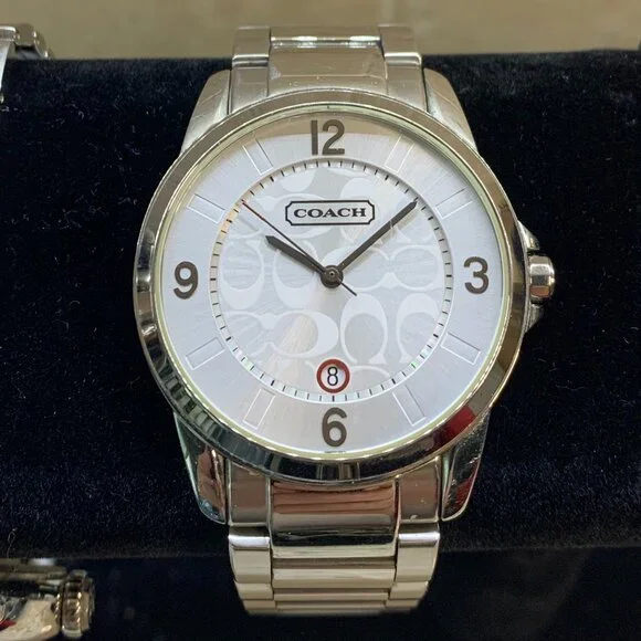 Coach Women's BOYFRIEND STYLE stainless steel bracelet watch Round Face LARGE